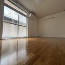 明るい室内(居間)